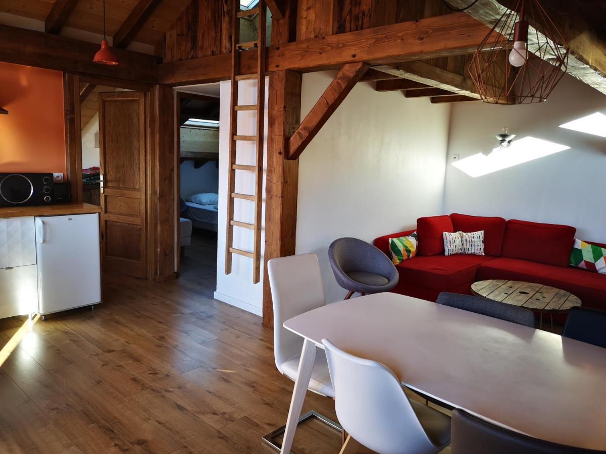 Petit Chalet Vieux Bois Bozel 外观 照片